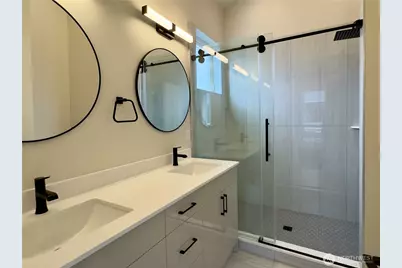 6945 42nd Avenue S, Seattle, WA 98118 - Photo 7