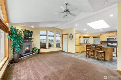 3611 I Street NE #424, Auburn, WA 98002 - Photo 11