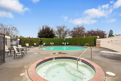 3611 I Street NE #424, Auburn, WA 98002 - Photo 29