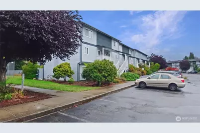 8823 Holly Drive #H103, Everett, WA 98208 - Photo 13