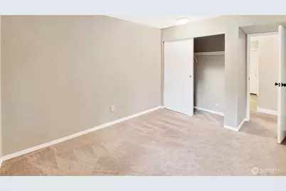 8823 Holly Drive #H103, Everett, WA 98208 - Photo 9