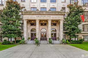 201 Galer St, Seattle, WA 98109 - Photo 3