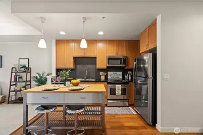 16141 Cleveland Street #317, Redmond, WA 98052 - Photo 9