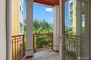 16141 Cleveland St, Redmond, WA 98052 - Photo 13