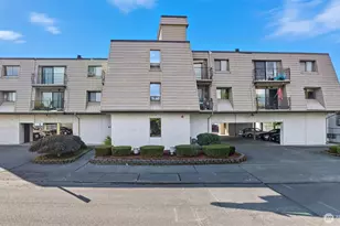 437 Williams Ave N, Renton, WA 98057 - Photo 21