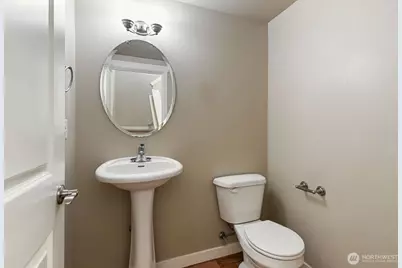 304 Tremont Avenue, Bellingham, WA 98226 - Photo 13