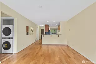 130 105th Ave SE, Bellevue, WA 98004 - Photo 9