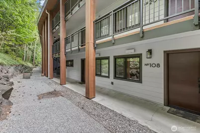 130 105th Avenue SE #108, Bellevue, WA 98004 - Photo 21