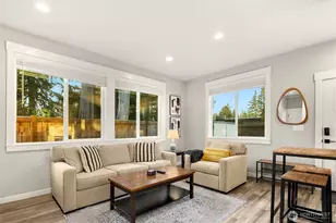 13005 NE 73rd St, Kirkland, WA 98033 - Photo 5