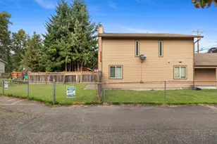 8030 47th Ave NE, Marysville, WA 98270 - Photo 35