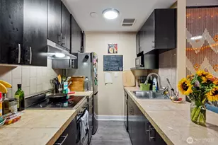 1401 S Holgate St, Seattle, WA 98144 - Photo 15