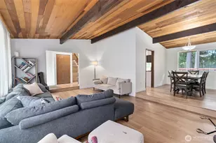 18624 59th St E, Lake Tapps, WA 98391 - Photo 9