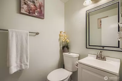 5806 E Swan Creek Drive, Tacoma, WA 98404 - Photo 15