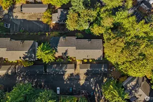 12719 NE 116th St, Kirkland, WA 98034 - Photo 25