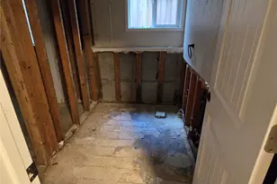 8405 24th Ave SW, Seattle, WA 98106 - Photo 5