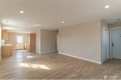 420 Koala Avenue, Omak, WA 98841 - Photo 9