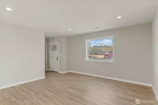 420 Koala Ave, Omak, WA 98841 - Photo 5