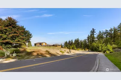 2904 17th Street, Anacortes, WA 98221 - Photo 5