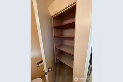 15541 Palatine Avenue N, Shoreline, WA 98133 - Photo 9