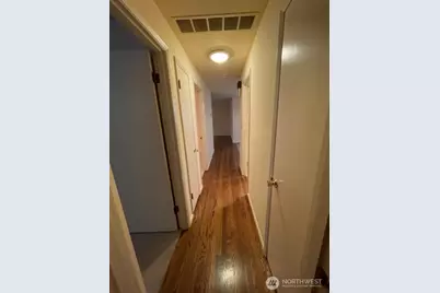 15541 Palatine Avenue N, Shoreline, WA 98133 - Photo 15