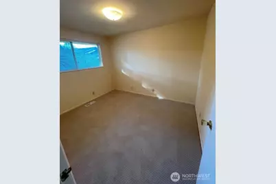 15541 Palatine Avenue N, Shoreline, WA 98133 - Photo 13