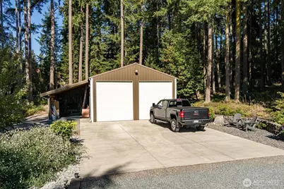 898 E Meadowood Lane, Freeland, WA 98249 - Photo 25