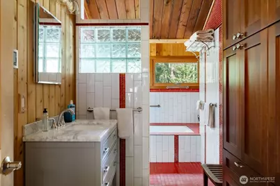 898 E Meadowood Lane, Freeland, WA 98249 - Photo 23