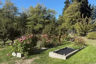 898 E Meadowood Ln, Freeland, WA 98249 - Photo 37