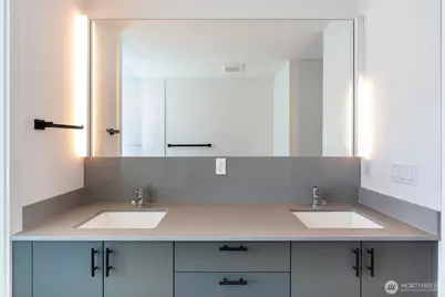 833 S Cloverdale Street #A, Seattle, WA 98108 - Photo 31