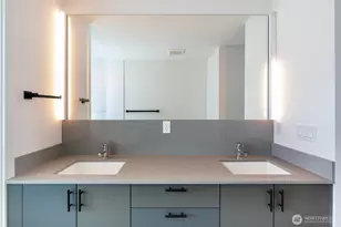 833 S Cloverdale St, Seattle, WA 98108 - Photo 31