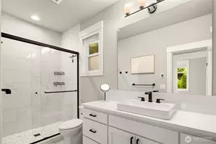 13005 NE 73rd St, Kirkland, WA 98033 - Photo 17