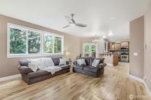 17401 140th Ave E, Puyallup, WA 98374 - Photo 13