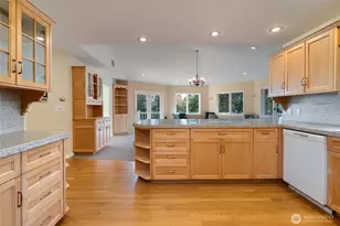 476 Nez Perce Pl, La Conner, WA 98257 - Photo 11