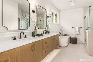 13113 NE 104th St, Kirkland, WA 98033 - Photo 31