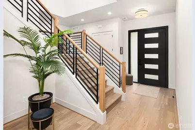 13113 NE 104th Street, Kirkland, WA 98033 - Photo 3