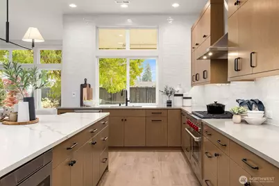 13113 NE 104th Street, Kirkland, WA 98033 - Photo 7