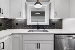 111 7th St SW, Long Beach, WA 98631 - Photo 11