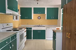 2216 Pershing St, Aberdeen, WA 98520 - Photo 7