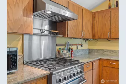 3310 102nd Place SE, Everett, WA 98208 - Photo 11