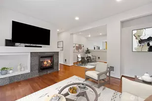 15720 Manor Way, Lynnwood, WA 98087 - Photo 9