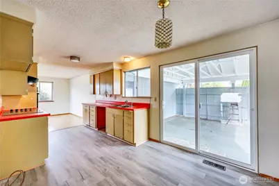 2313 Cascade Trail, Bremerton, WA 98310 - Photo 15