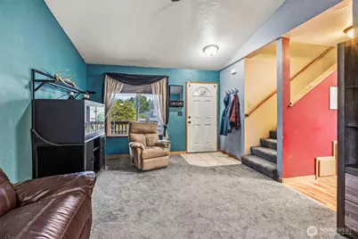 800 Harris Street, Kelso, WA 98626 - Photo 7