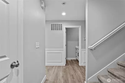 10211 SE 237th Street, Kent, WA 98031 - Photo 5