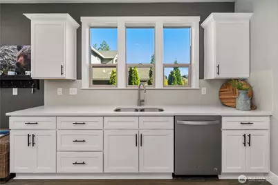 18728 133rd Street Ct E, Bonney Lake, WA 98391 - Photo 13