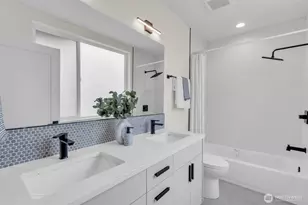 6402 Fauntleroy Wy SW, Seattle, WA 98136 - Photo 9