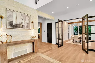 5632 NE 55th Street, Seattle, WA 98105 - Photo 3