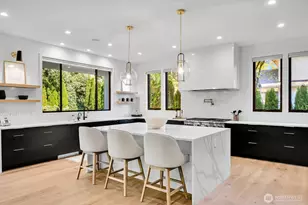 5632 NE 55th St, Seattle, WA 98105 - Photo 11