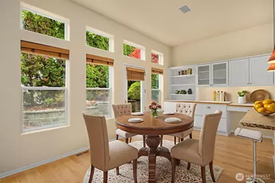 2753 124th Avenue SE, Bellevue, WA 98005 - Photo 5