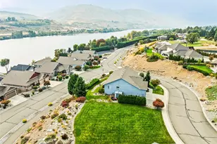 2840 Akamai Way, East Wenatchee, WA 98802 - Photo 3