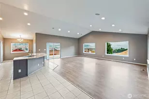 2840 Akamai Way, East Wenatchee, WA 98802 - Photo 9